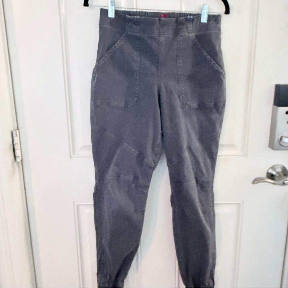 SPANX Stretch Twill Cargo Joggers M | Gray Pull On Zip Cuff
